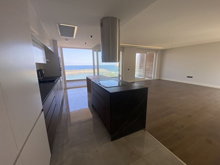 Image No.23-3 Bed Apartment for sale