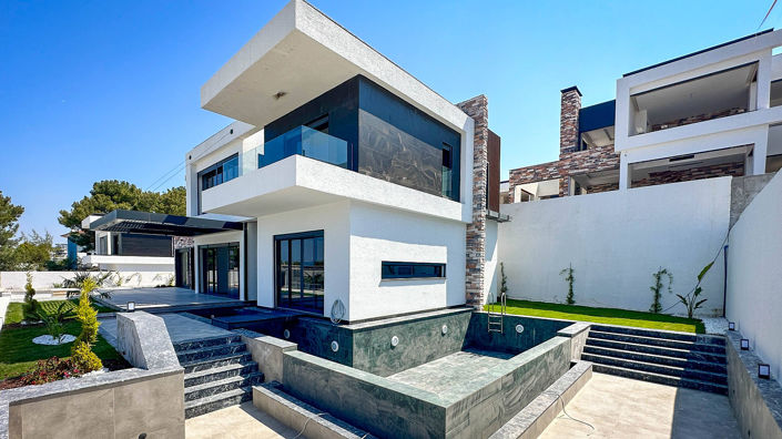 Image No.10-Maison / Villa de 5 chambres à vendre à Kadinlardenizi