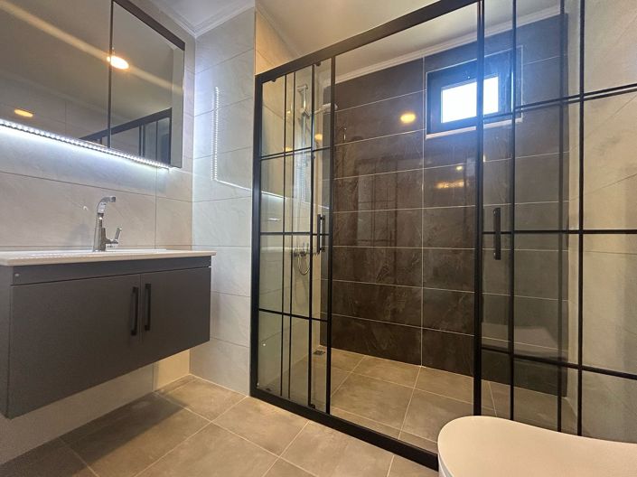 Image No.20-3 Bed Apartment for sale