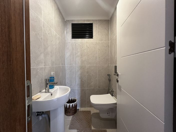 Image No.31-3 Bed Apartment for sale