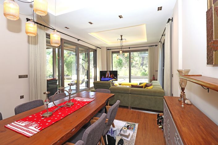 Image No.28-4 Bed House/Villa for sale