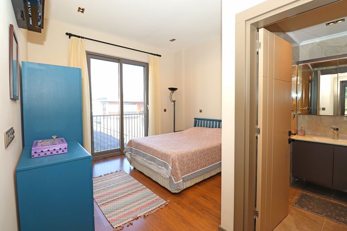 Image No.34-4 Bed House/Villa for sale