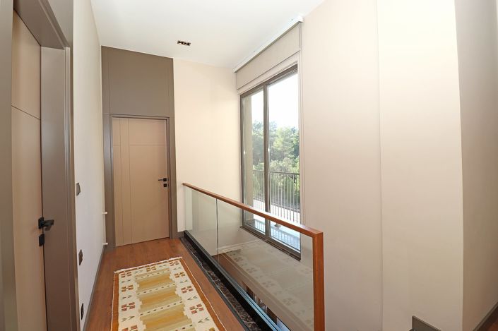 Image No.40-4 Bed House/Villa for sale