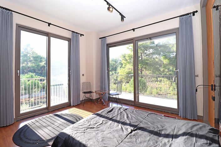 Image No.43-4 Bed House/Villa for sale