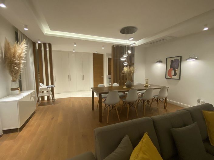 Image No.25-5 Bed House/Villa for sale