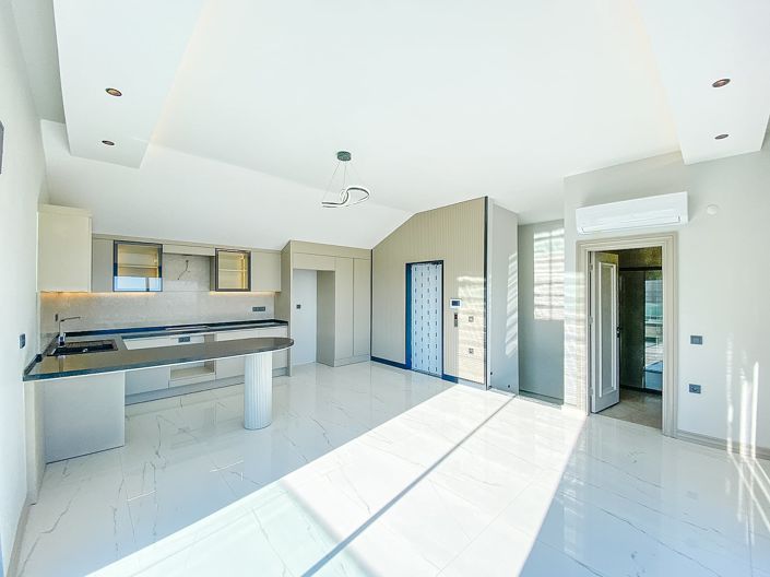 Image No.20-5 Bed House/Villa for sale