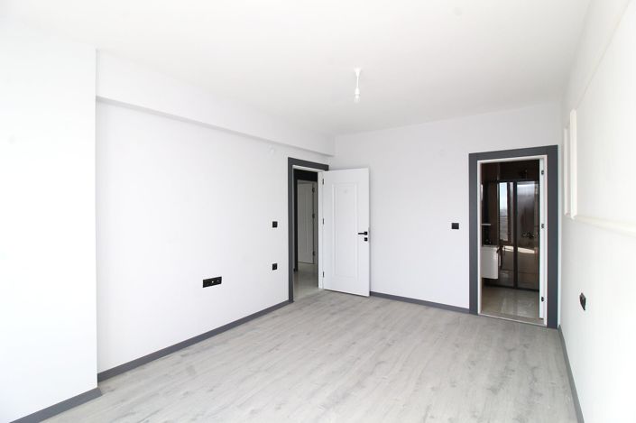 Image No.48-2 Bed Apartment for sale