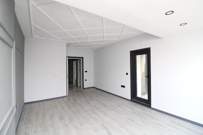 Image No.35-3 Bed Apartment for sale