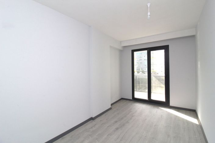 Image No.51-3 Bed Apartment for sale