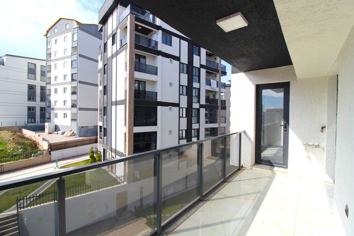 Image No.52-3 Bed Apartment for sale