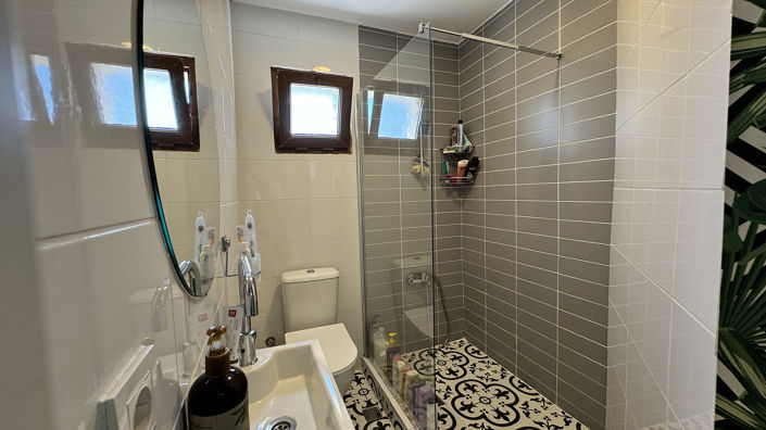 Image No.55-2 Bed House/Villa for sale