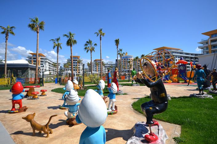 Image No.19-5 Bed Apartment for sale