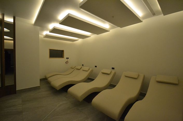 Image No.32-5 Bed Apartment for sale