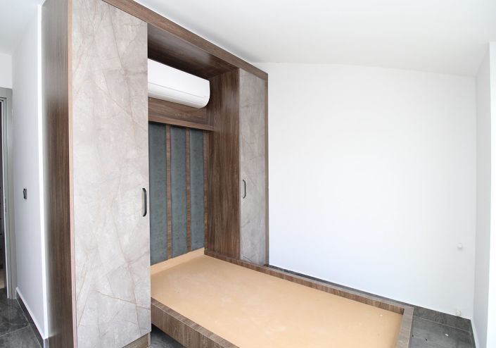 Image No.30-4 Bed Apartment for sale