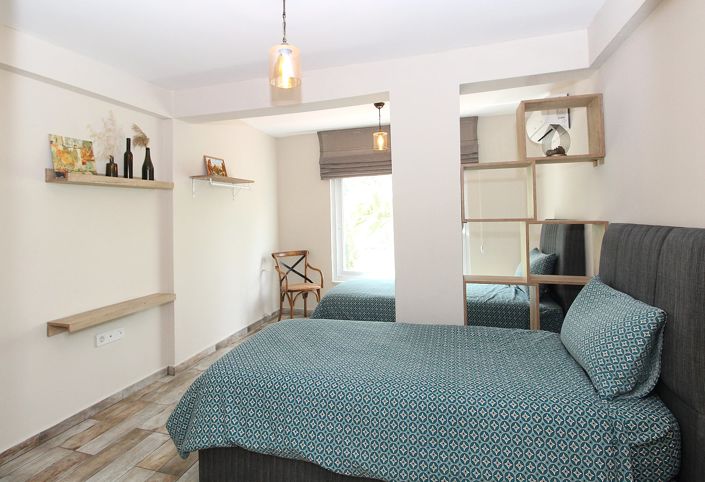 Image No.25-6 Bed House/Villa for sale