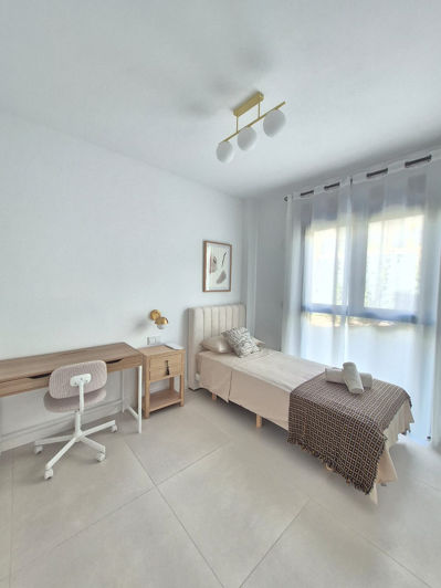 Image No.14-3 Bed Apartment for sale