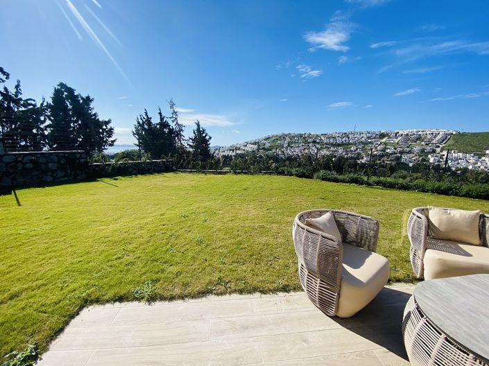 Image No.17-2 Bed Apartment for sale