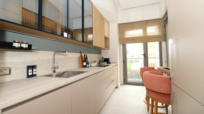 Image No.33-2 Bed Apartment for sale