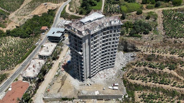 Image No.29-3 Bed Apartment for sale