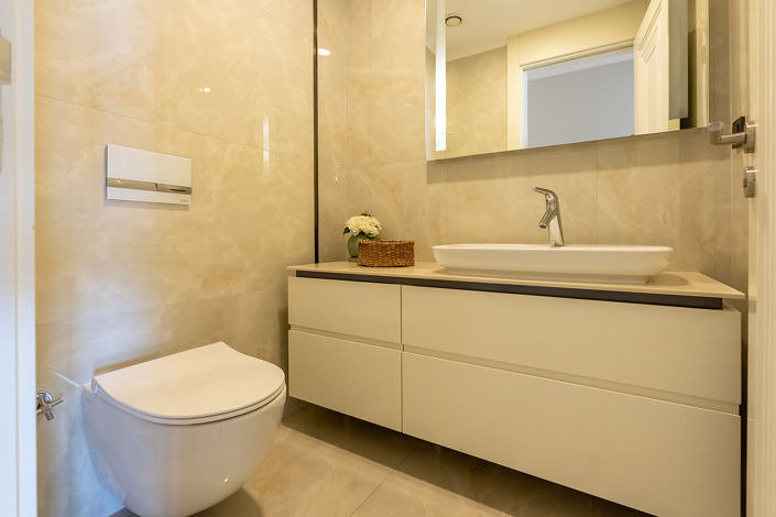 Image No.51-4 Bed Apartment for sale