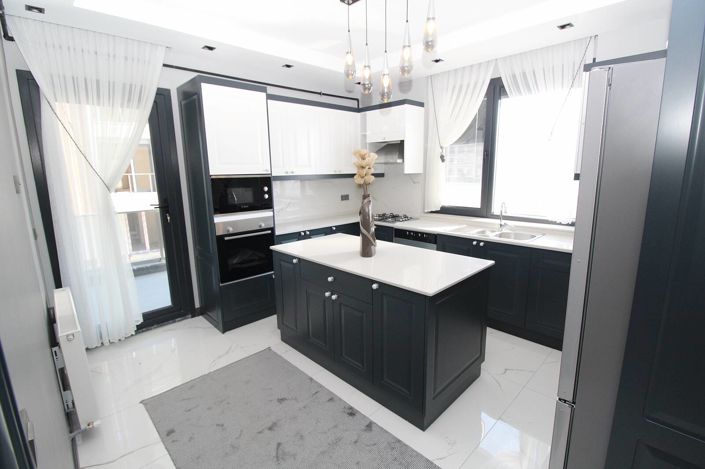 Image No.31-2 Bed Apartment for sale