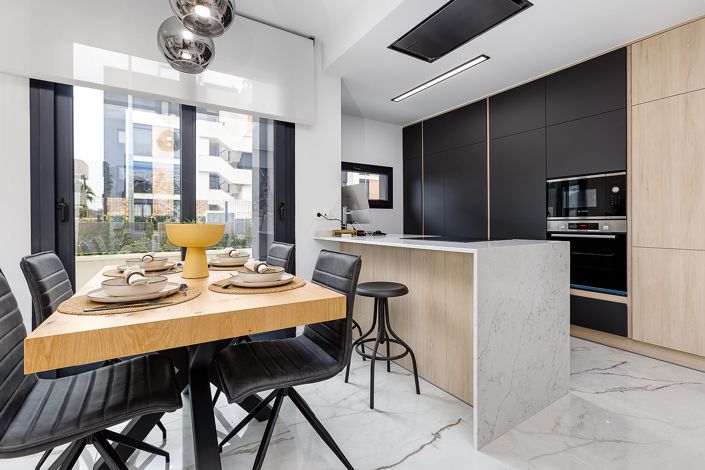 Image No.10-2 Bed Apartment for sale