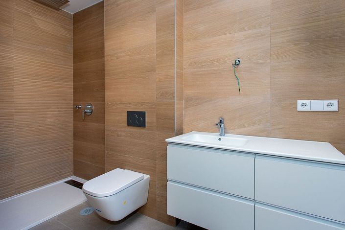 Image No.29-3 Bed Apartment for sale