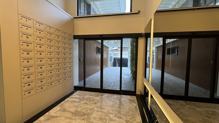 Image No.10-3 Bed Apartment for sale