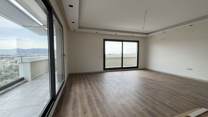 Image No.27-3 Bed Apartment for sale