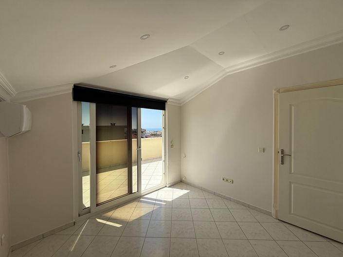 Image No.13-2 Bed Apartment for sale