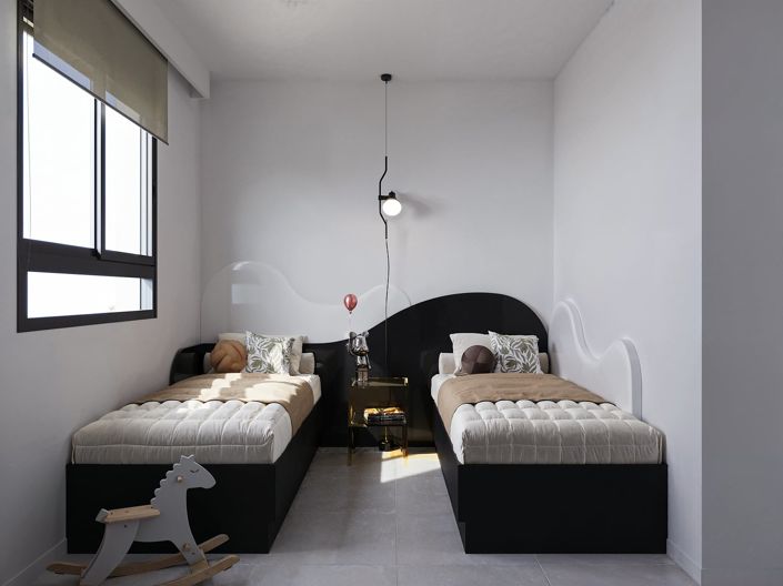 Image No.10-3 Bed Apartment for sale