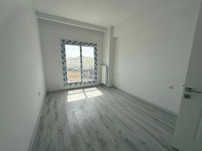 Image No.12-3 Bed Apartment for sale