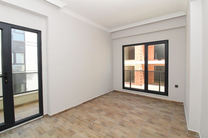 Image No.21-2 Bed Apartment for sale