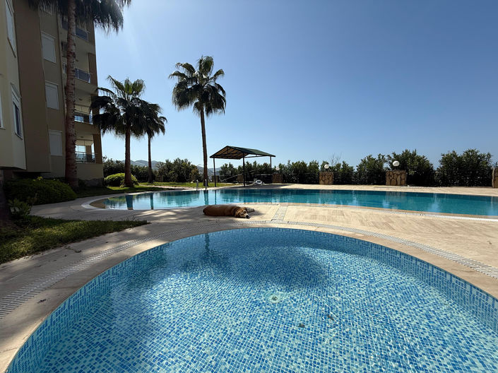 Image No.2-4 Bed Apartment for sale