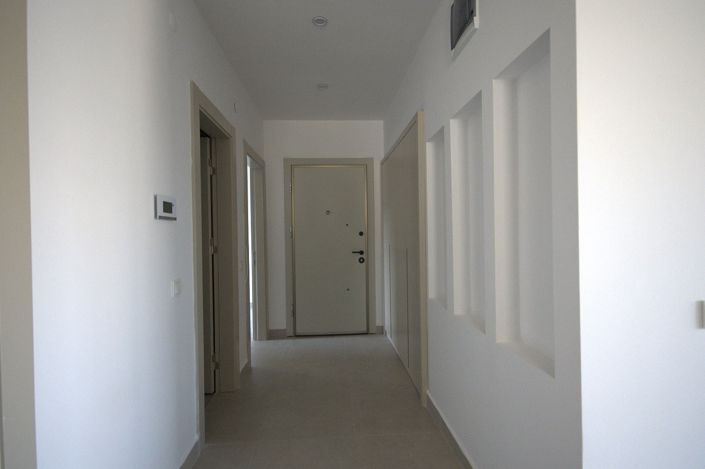 Image No.26-2 Bed Apartment for sale