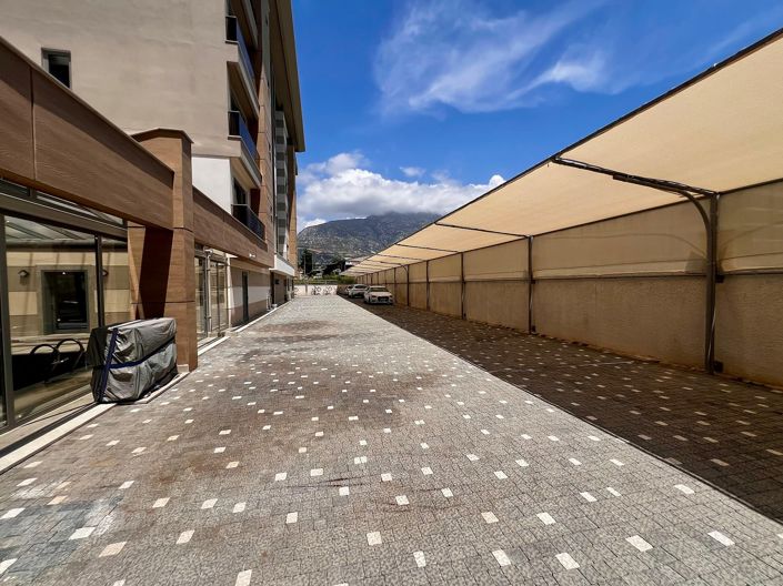 Image No.11-4 Bed Apartment for sale