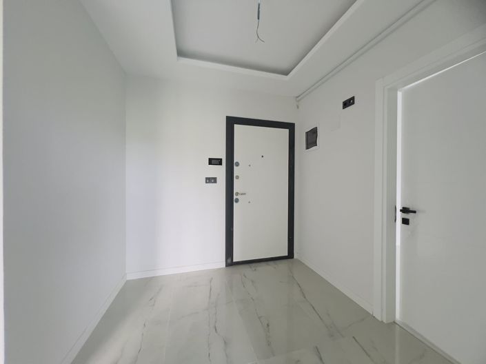 Image No.18-2 Bed Apartment for sale