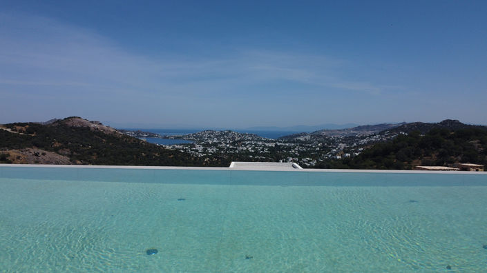 Image No.6-8 Bed House/Villa for sale