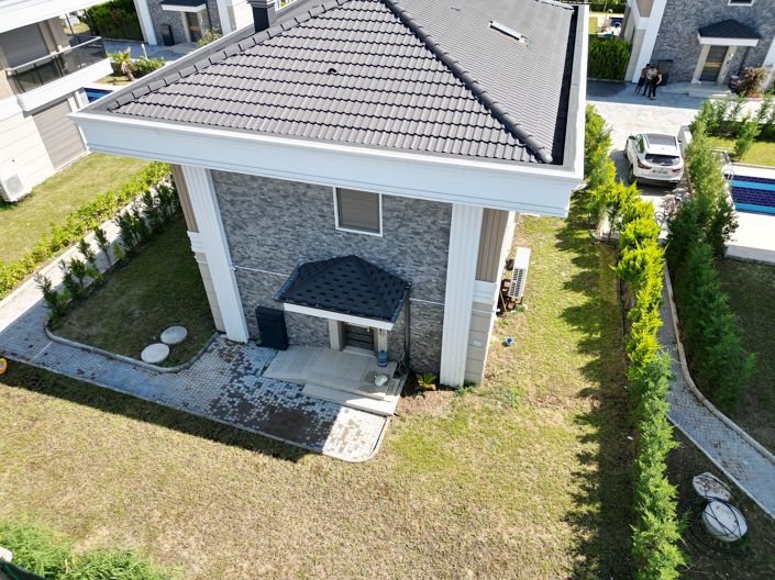 Image No.10-4 Bed House/Villa for sale