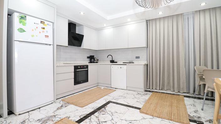 Image No.13-4 Bed House/Villa for sale