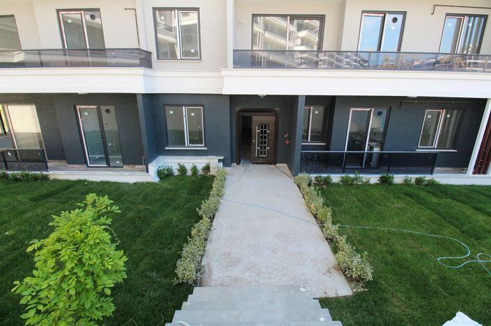 Image No.9-4 Bed Apartment for sale