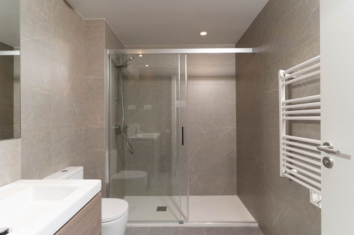 Image No.10-3 Bed Apartment for sale