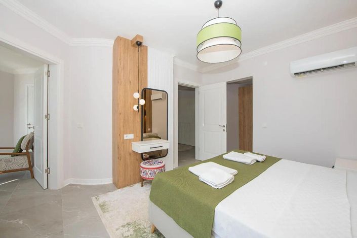 Image No.29-4 Bed House/Villa for sale