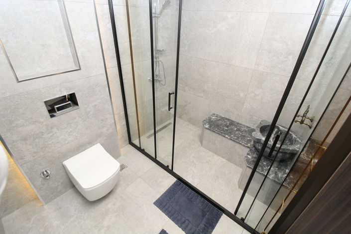 Image No.17-5 Bed Apartment for sale