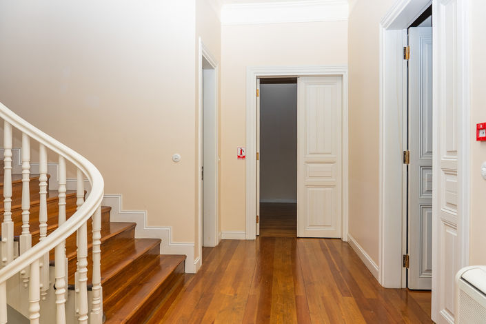 Image No.13-7 Bed House/Villa for sale