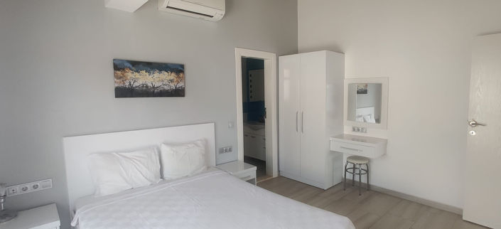 Image No.33-2 Bed House/Villa for sale