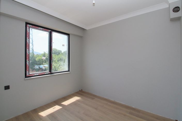 Image No.12-3 Bed Apartment for sale