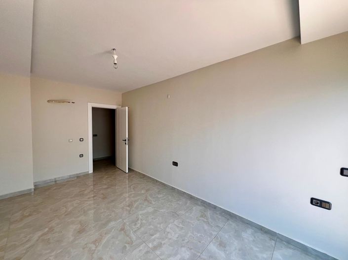 Image No.31-4 Bed Apartment for sale