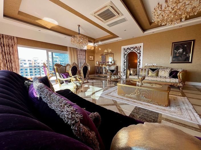 Image No.15-4 Bed Apartment for sale