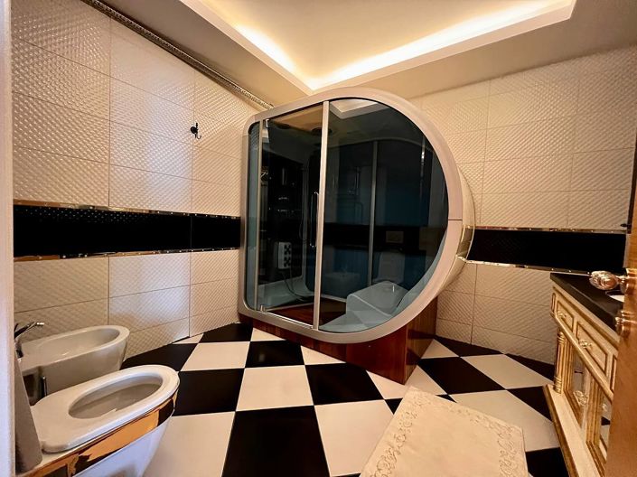 Image No.44-4 Bed Apartment for sale